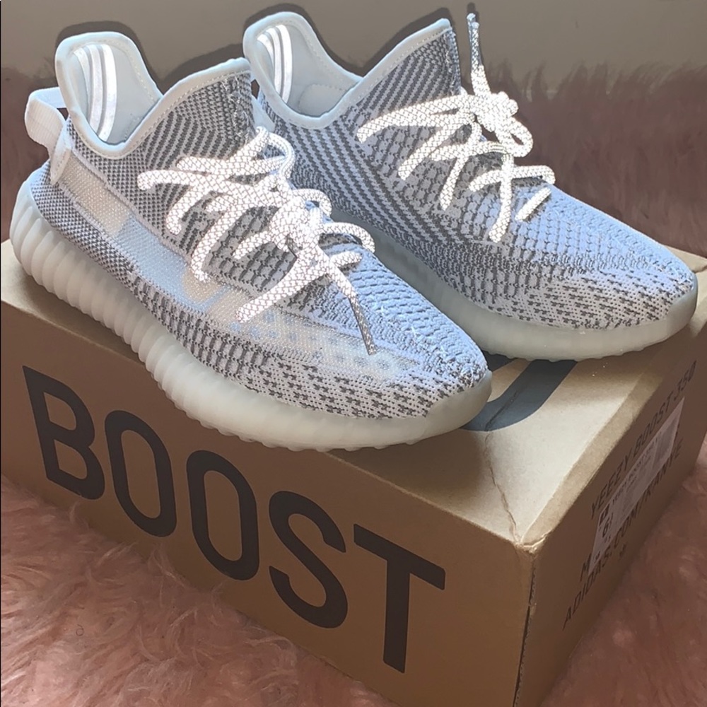 STATIC YEEZY 350: TODAY ONLY PRICE ‼️